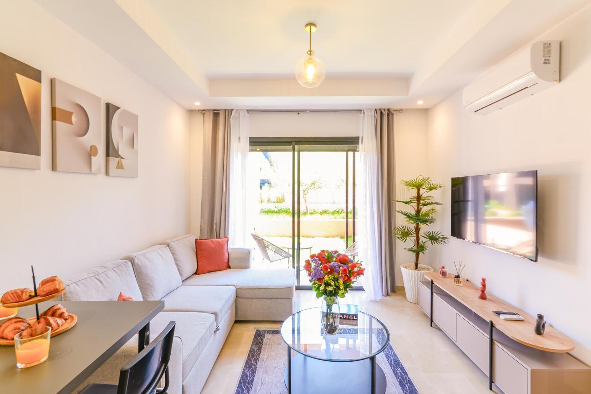 Lina Cosy - Clim, Wifi, Jardin A 10min De L'aeroport Apartamento